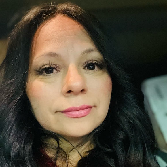 Meet your Posher, May - Picture 1 of 1